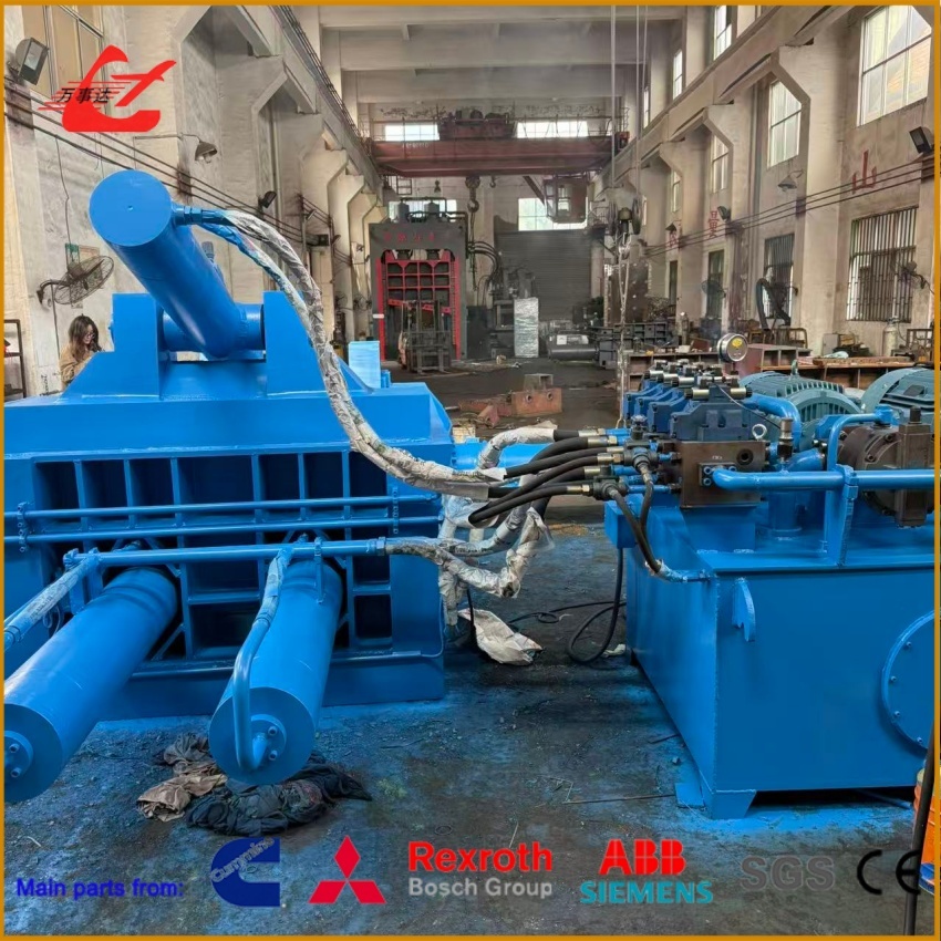 Y83-160 Turn-Out Hydraulic Metal Baler With 1600kN Force And 1600×1000×800mm Chamber For Scrap Recycling